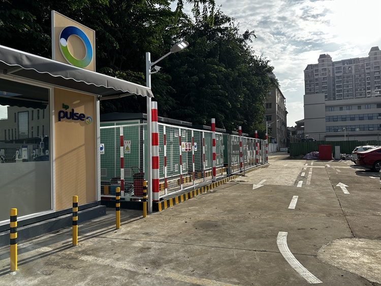 東莞橫瀝新建電動(dòng)車(chē)充電站項(xiàng)目順利通電